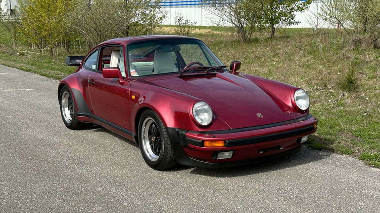 Porsche 911 Turbo 3.3