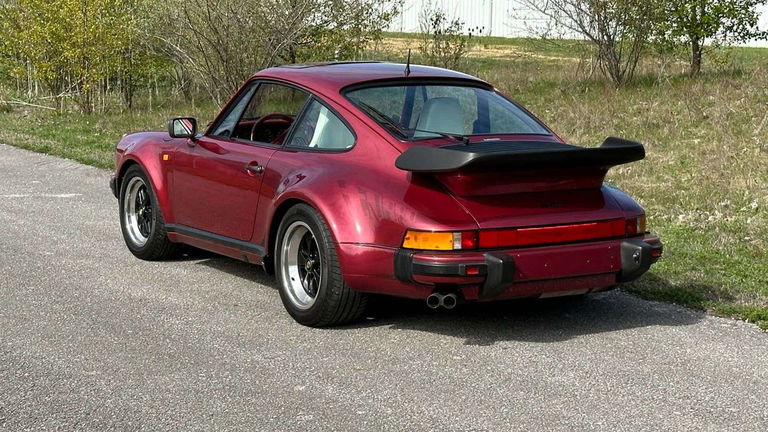 Porsche 911 Turbo 3.3