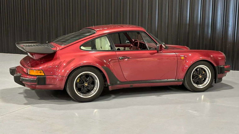 Porsche 911 Turbo 3.3
