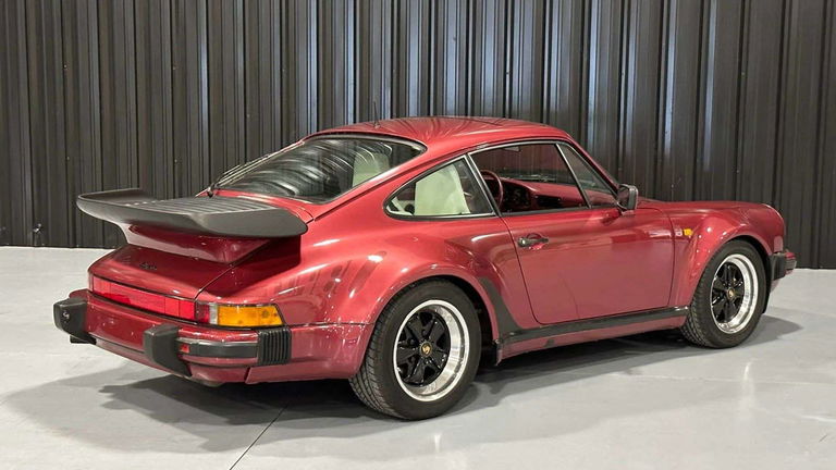 Porsche 911 Turbo 3.3
