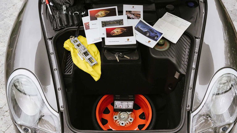 Porsche 996 Carrera 4