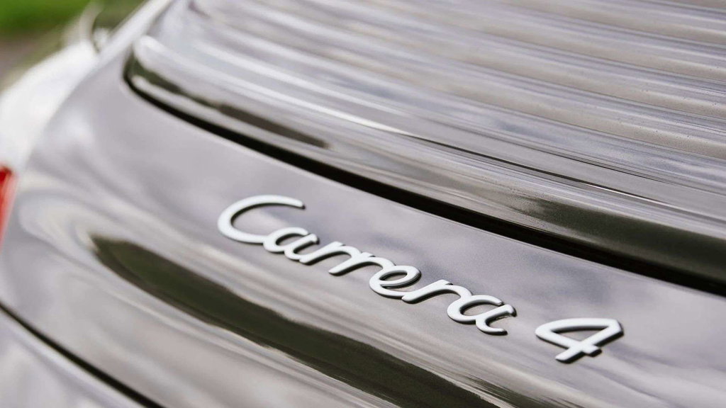 Porsche 996 Carrera 4