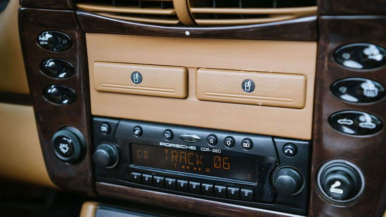 Porsche 996 Carrera 4