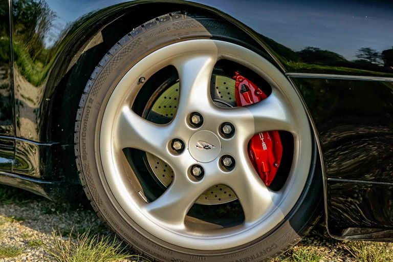 Porsche 993 Carrera 4S
