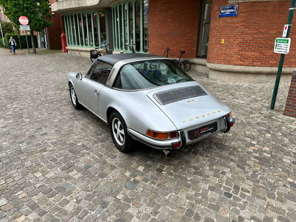 Porsche 911 T
