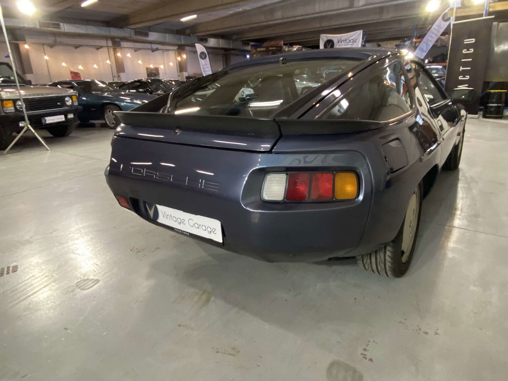 Porsche 928 S