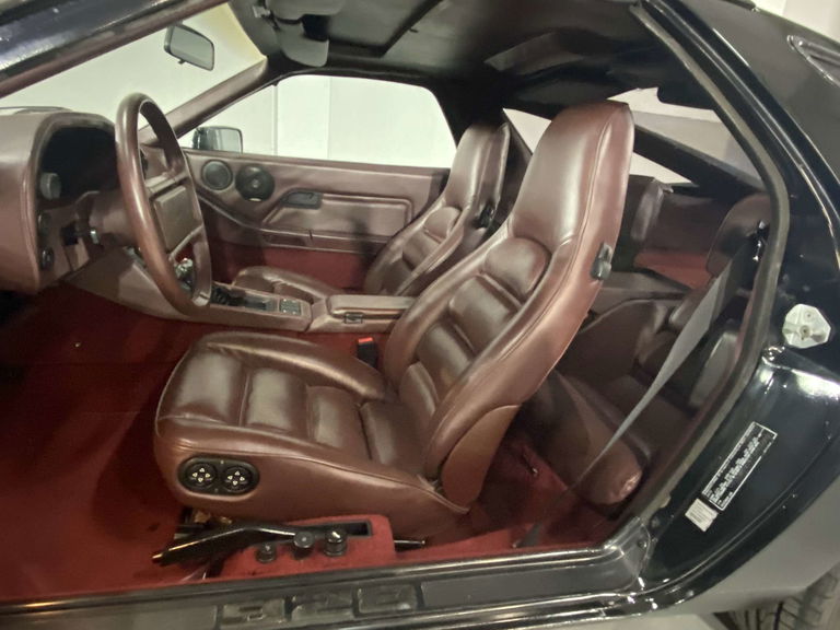 Porsche 928 S