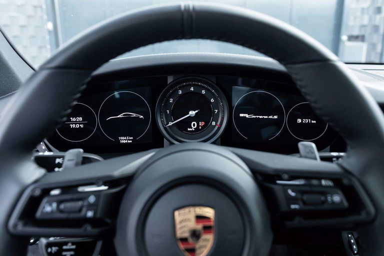 Porsche 992 Carrera 4S