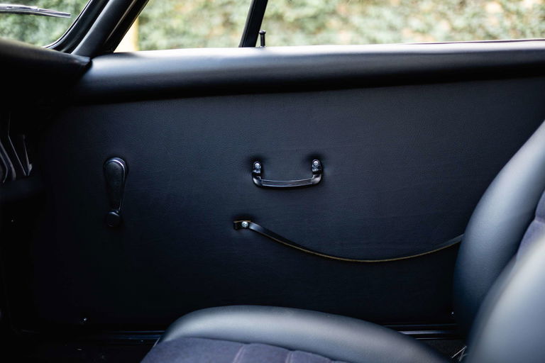 Porsche 911 Carrera 2,7