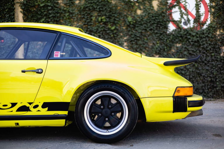 Porsche 911 Carrera 2,7