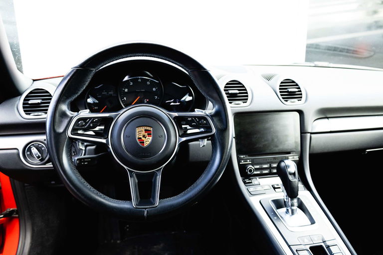 Porsche 718 Boxster