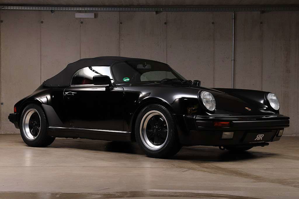 Porsche 911 Carrera 3.2 Speedster