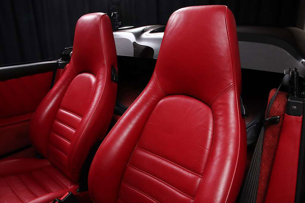 Porsche 911 Carrera 3.2 Speedster