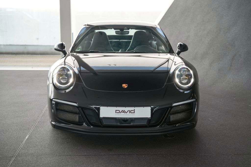 Porsche 991.2 Carrera 4 GTS