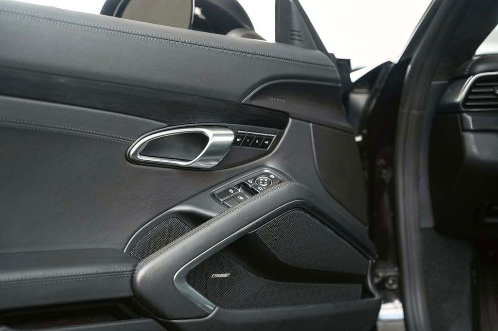 Porsche 991.2 Carrera 4 GTS