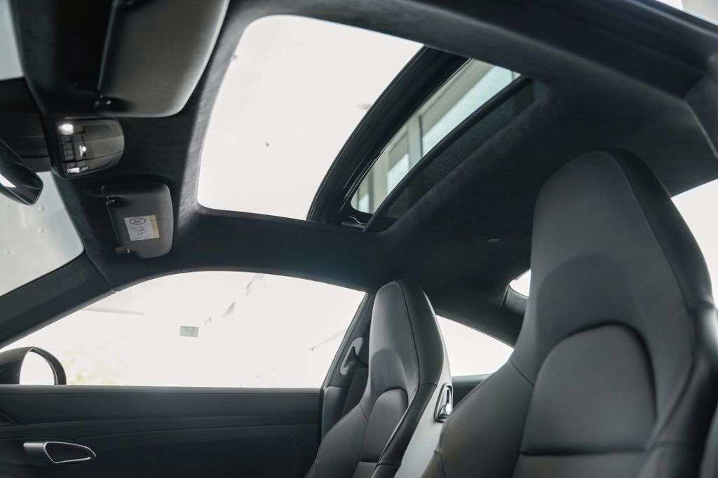 Porsche 991.2 Carrera 4 GTS