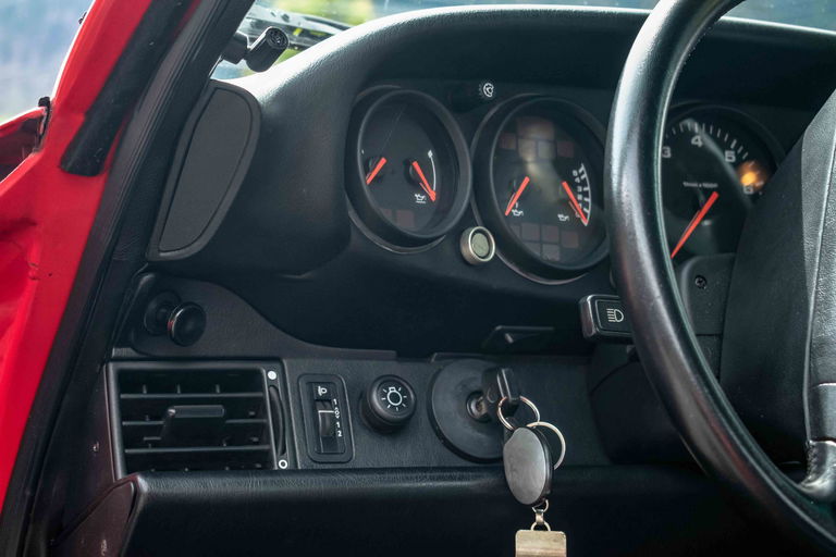 Porsche 964 Carrera 4