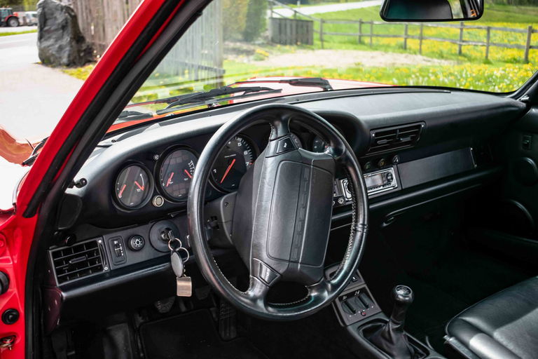 Porsche 964 Carrera 4