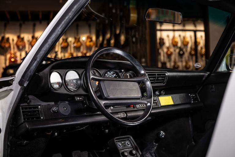 Porsche 911 Carrera 3.2 (US)