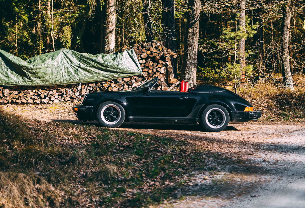 Porsche 911 Carrera 3.2 Speedster