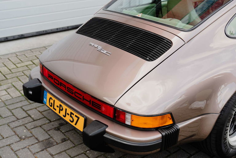 Porsche 911 SC