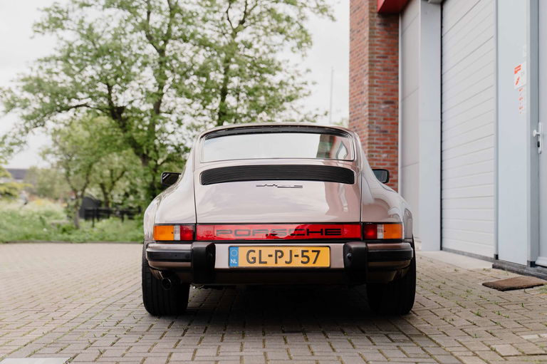 Porsche 911 SC