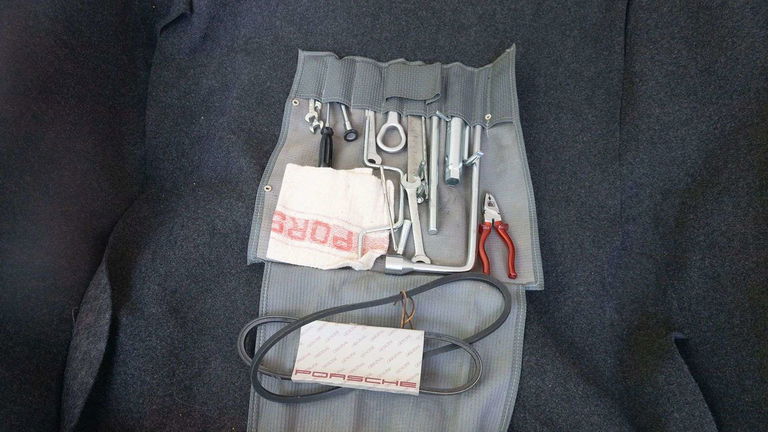 Porsche 911 S (F-Modell)