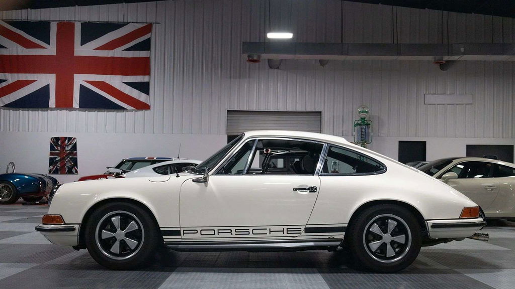 Porsche 911 S (F-Modell)