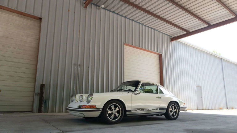 Porsche 911 S (F-Modell)