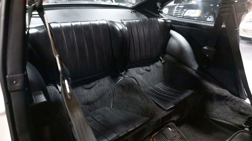 Porsche 911 S (F-Modell)