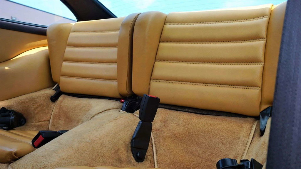 Porsche 911 Turbo 3.3 (US)