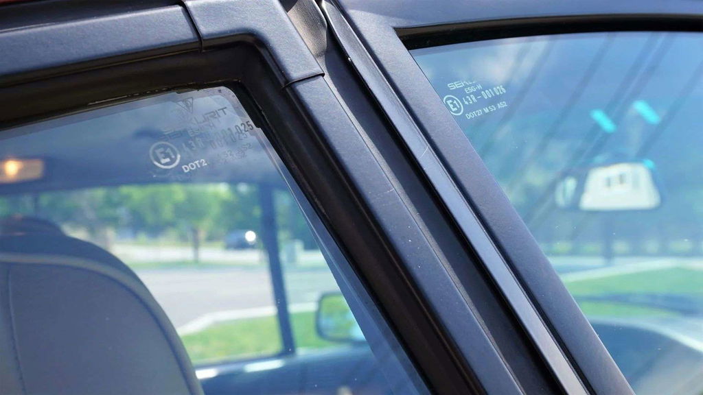 Porsche 911 Turbo 3.3 (US)