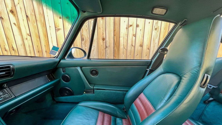 Porsche 964 Carrera 4