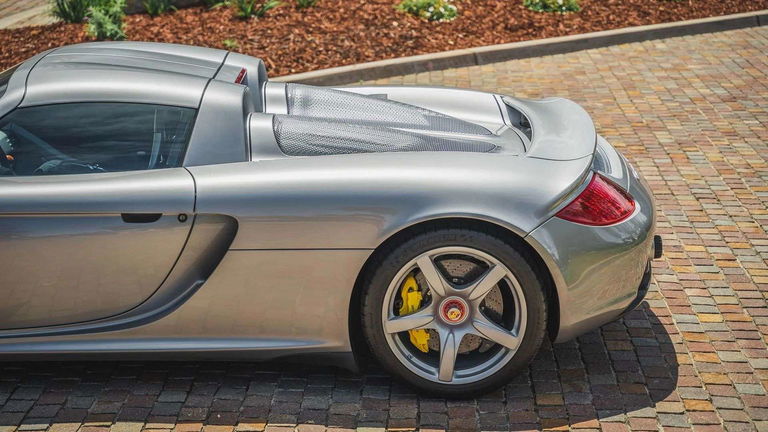 Porsche Carrera GT