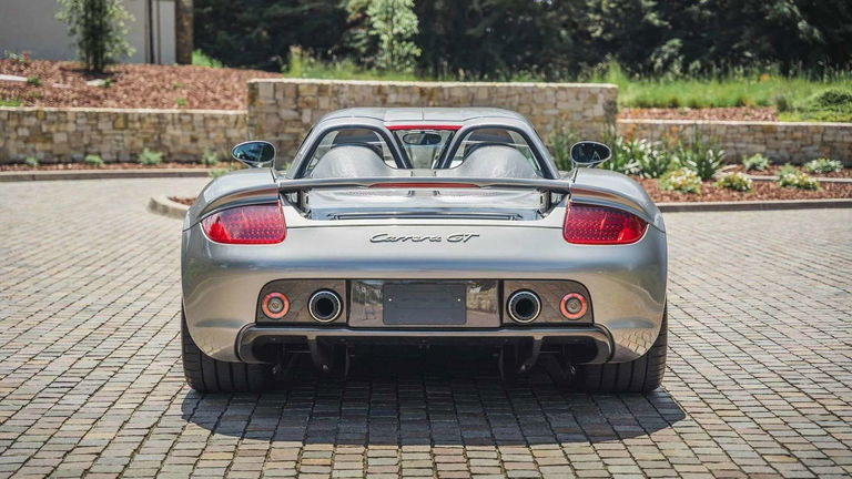 Porsche Carrera GT