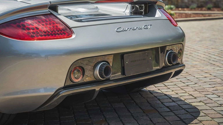 Porsche Carrera GT