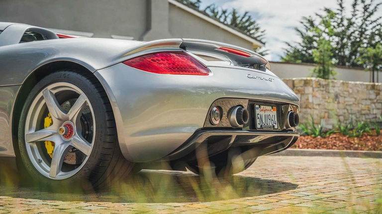 Porsche Carrera GT