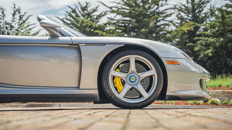 Porsche Carrera GT