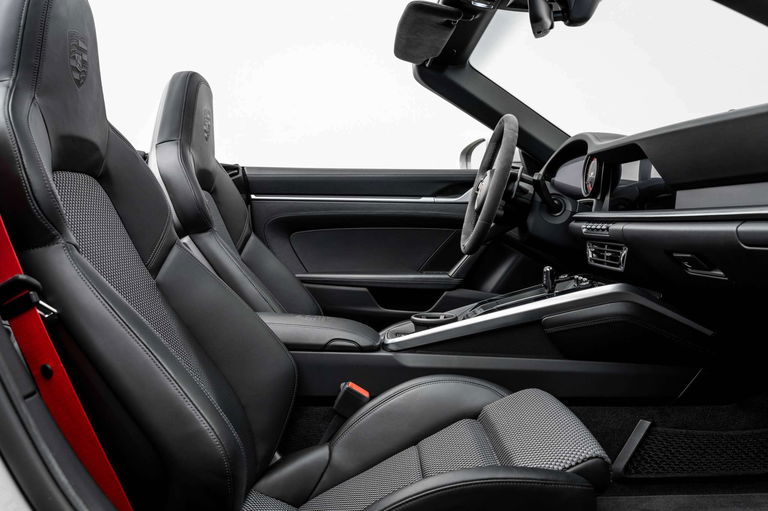 Porsche 992 Carrera S