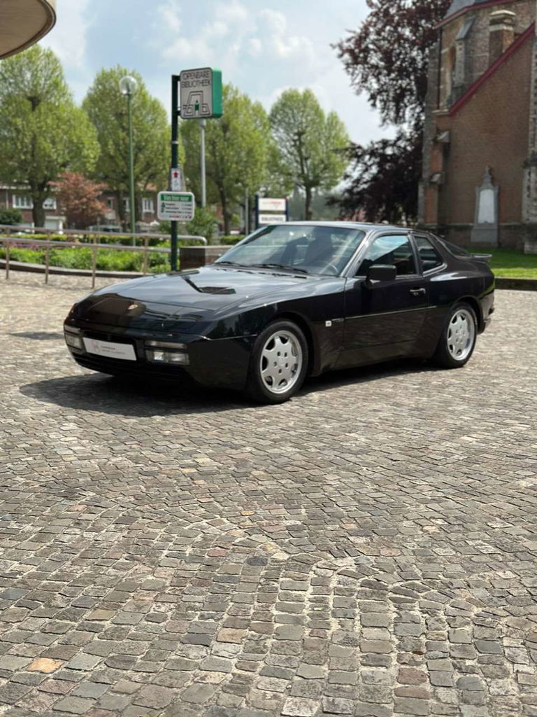 Porsche 944 S2 Coupé