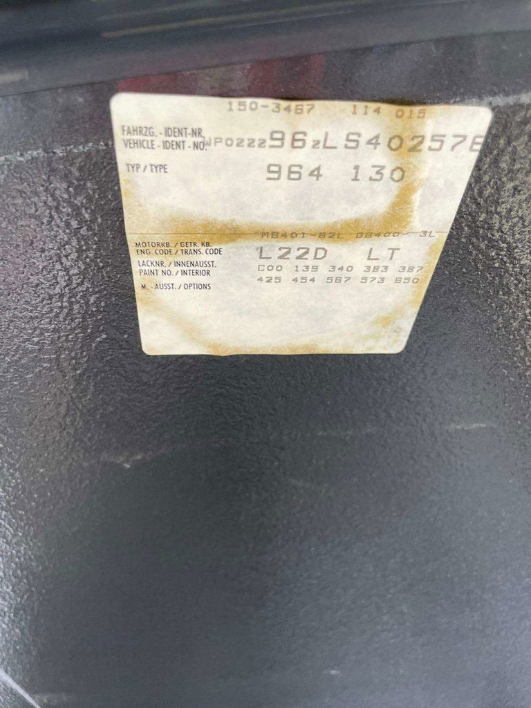 Porsche 964 Carrera 4