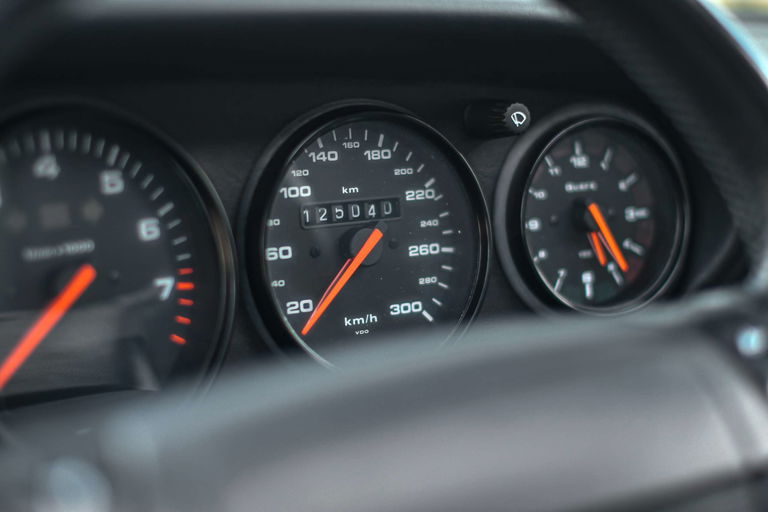 Porsche 964 Carrera 2