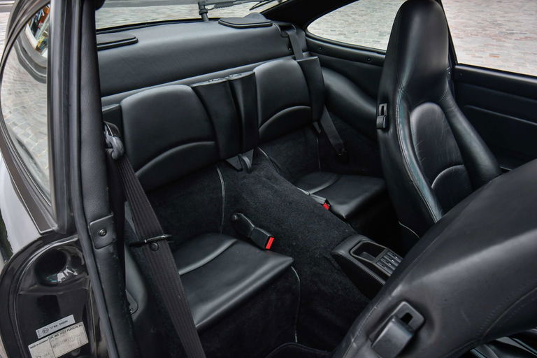 Porsche 993 Carrera 4