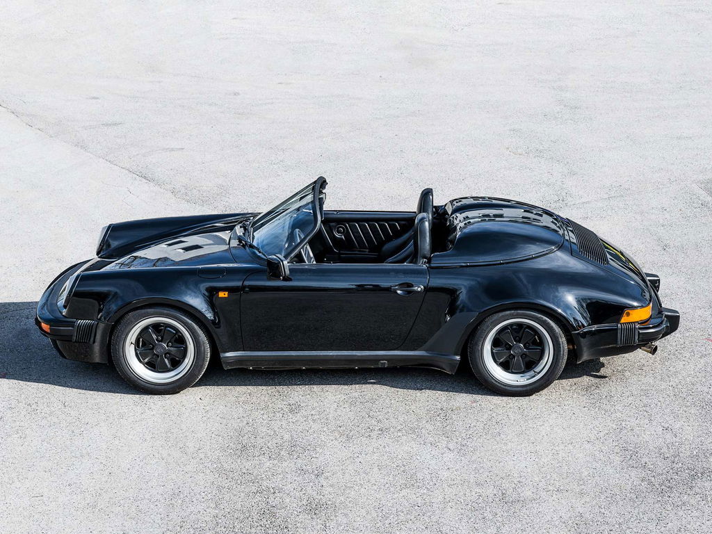 Porsche 911 Carrera 3.2 Speedster