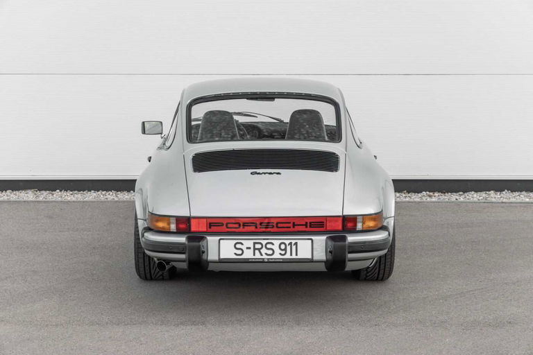 Porsche 911 Carrera 2,7