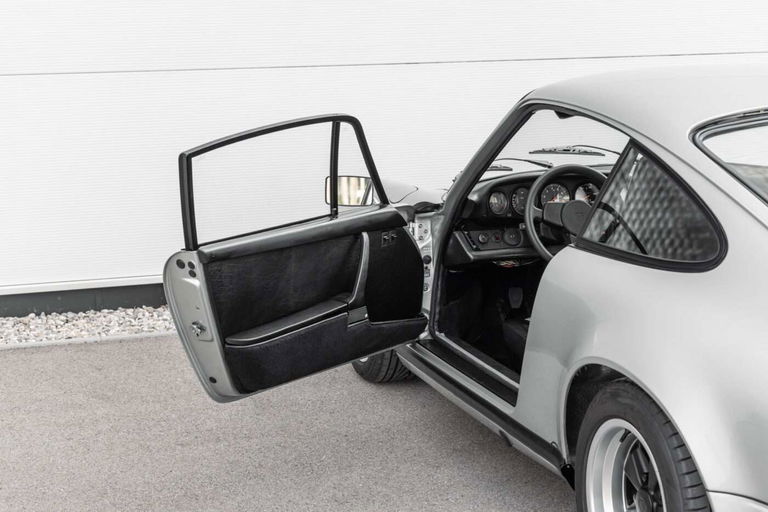 Porsche 911 Carrera 2,7