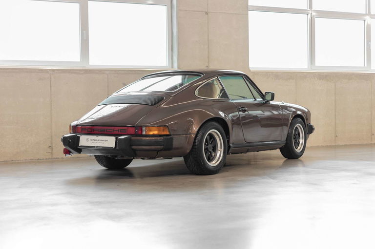 Porsche 911 Carrera 3,0