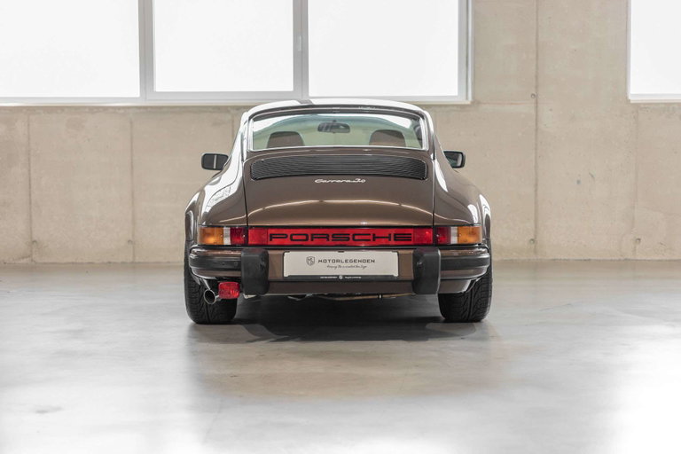 Porsche 911 Carrera 3,0