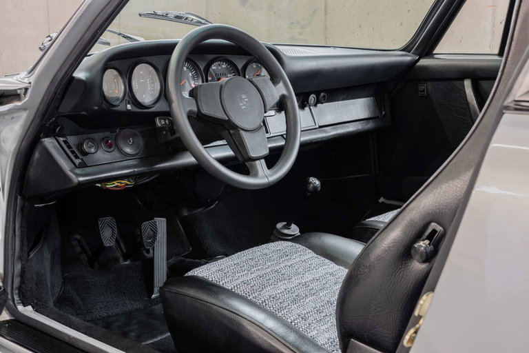 Porsche 911 Carrera 2,7