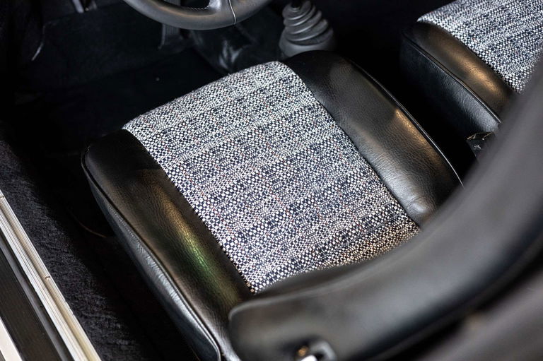 Porsche 911 Carrera 2,7